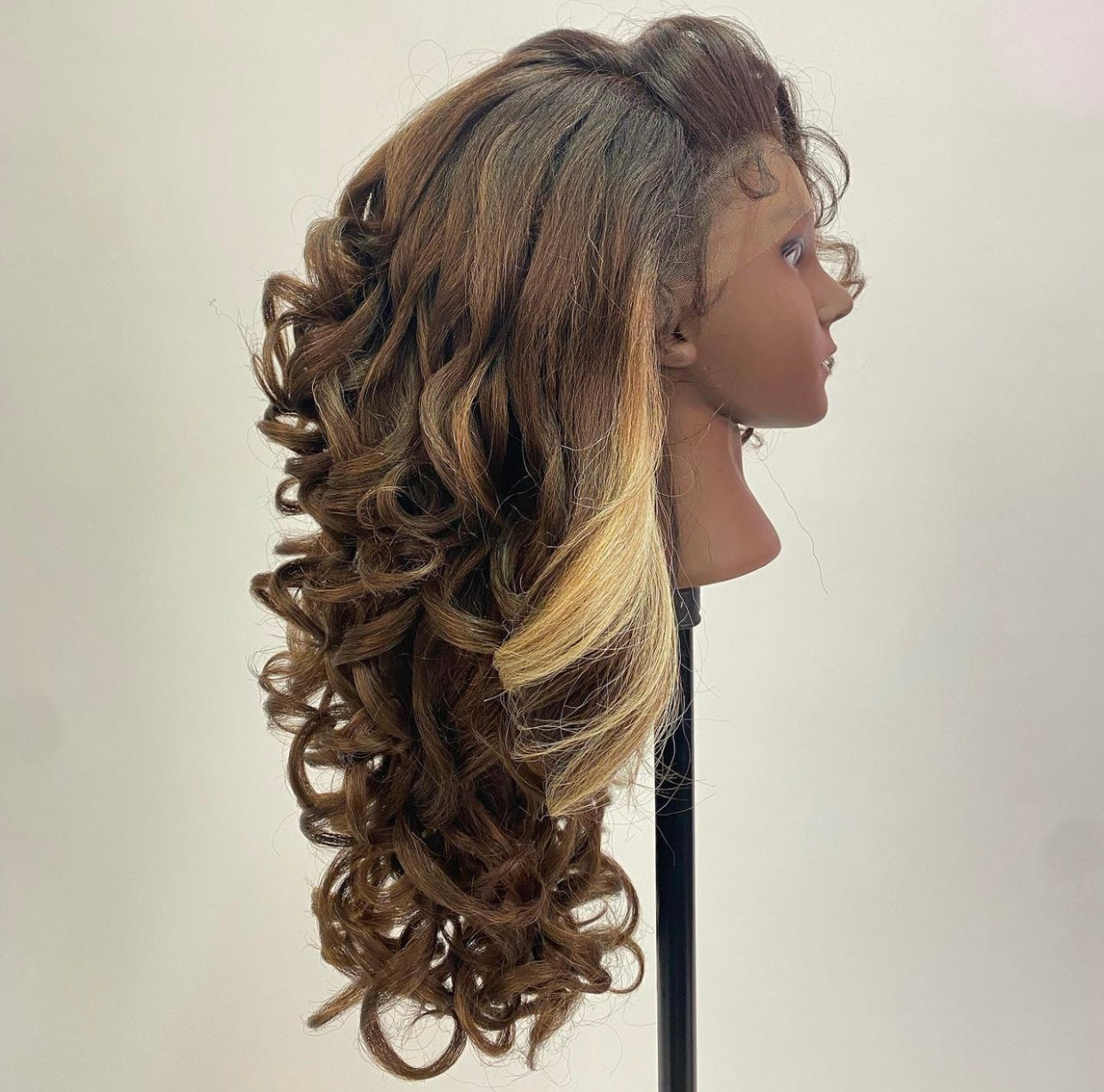 The Theresa Synthetic Wig